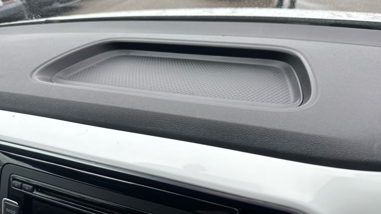 Volkswagen Beetle 1.6 TDI BlueMotion Tech Design 2dr Diesel Cabriolet